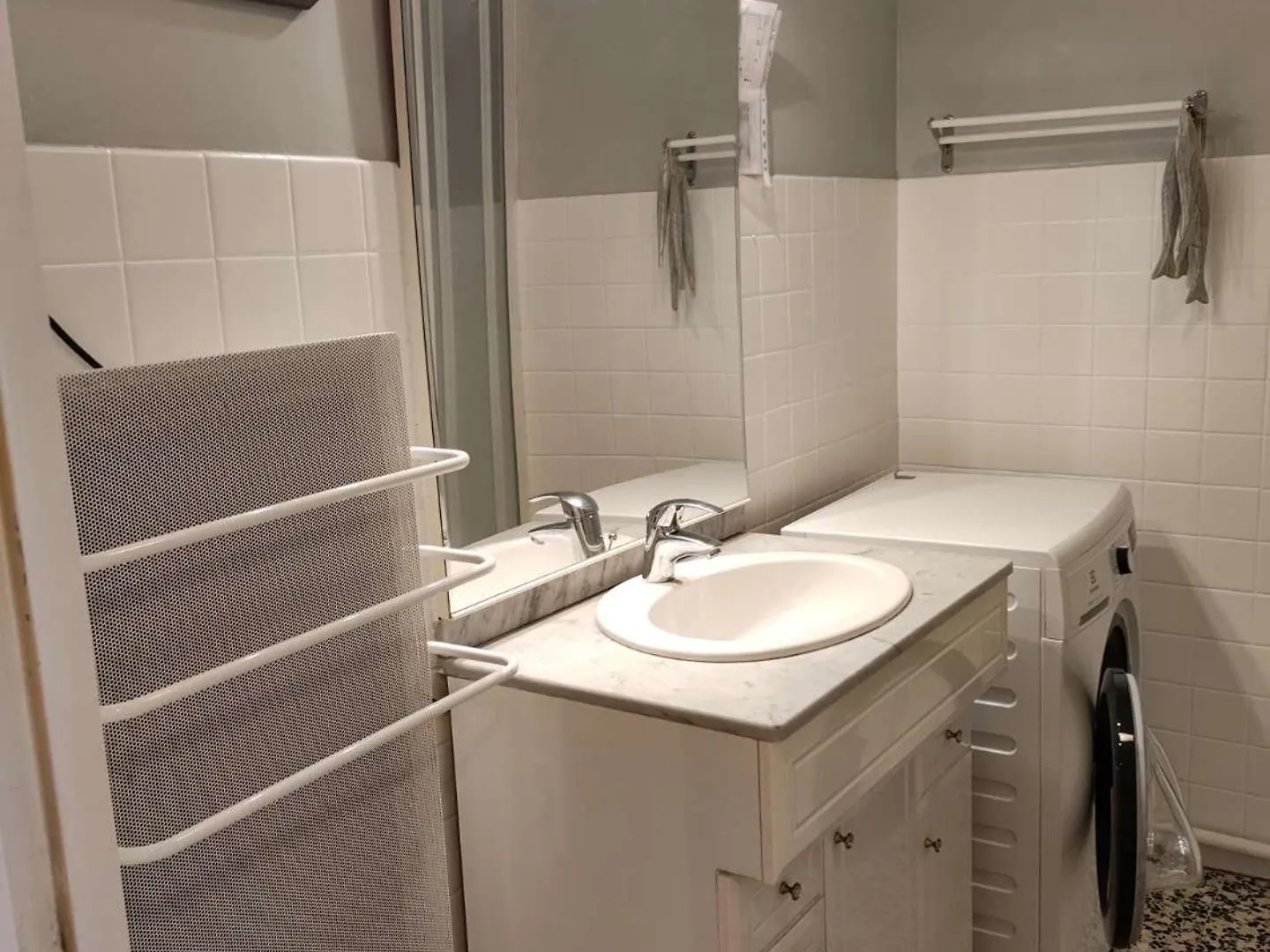 T2- Piscine- Commerces- Plages- Clim Le Lavandou Appartement