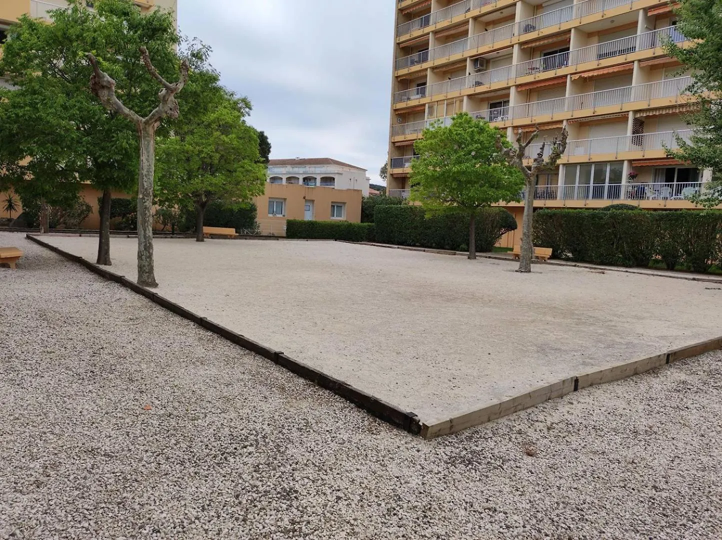 T2- Piscine- Commerces- Plages- Clim Le Lavandou Apartment